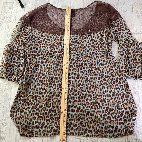 BCBG Maxazria Sheer Blue Brown Leopard Print Blouse Top Size Medium - Picture 11 of 15